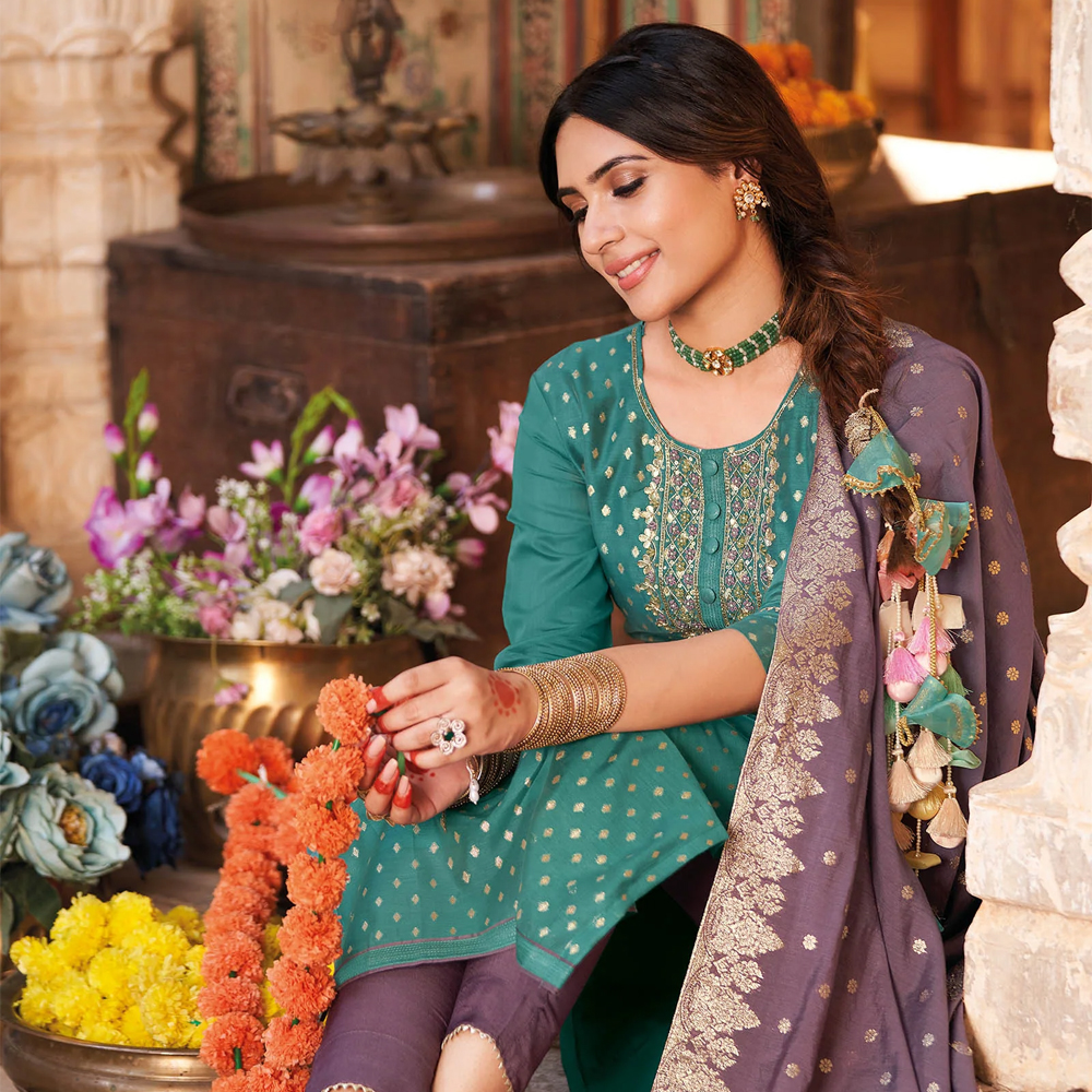 Saree Look 1
